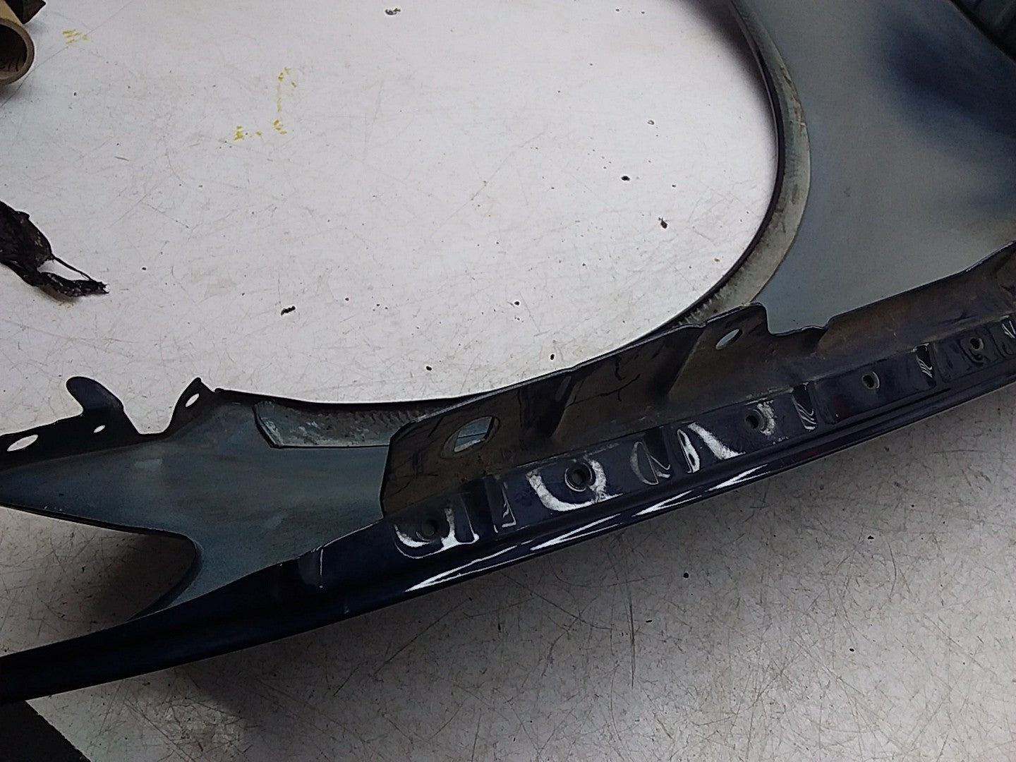 MERCEDES  C-CLASS W205 NS LEFT PASSENGER SIDEWINGS A2058810148 FMW05 (DAMAGED)