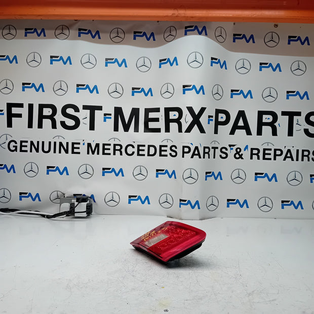 MERCEDES E-CLASS W212 DRIVER SIDE OS REAR TAIL LIGHT A2129060358 2012 FMT125