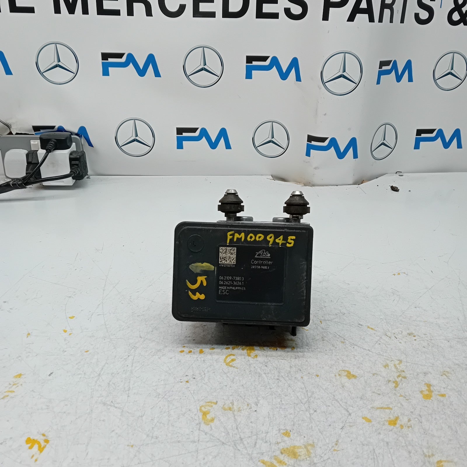MITSUBISHI OUTLANDER MK3 ABS PUMP   MODULE 4670B231 FM00945