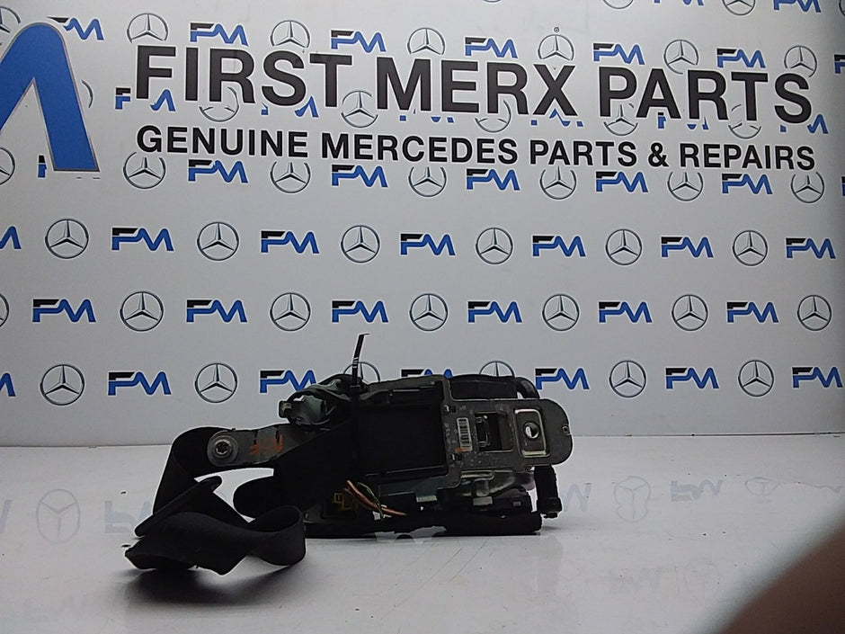 MERCEDES E CLASS W212  SEAT BELT FRONT LEFT PASSENGER SIDE A2128607585 FMS15 NSF