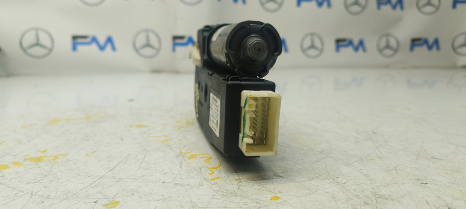 Mercedes C-CLASS W205 Sunroof Motor Regulator  0390200100 FM00705