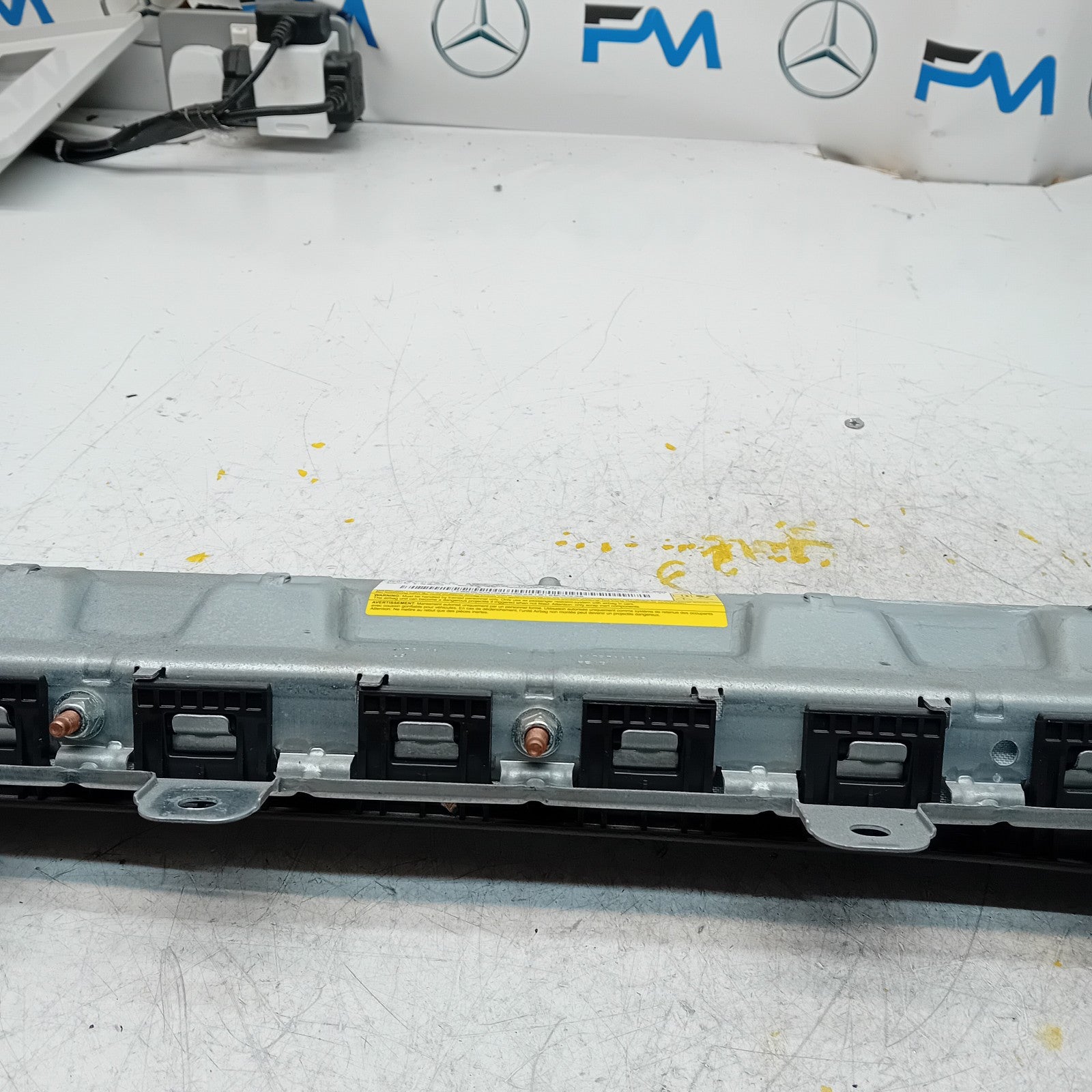 MERCEDES BENZ A-CLASS W176 O/S/F DRIVER SIDE KNEE AIRBAG FM00808