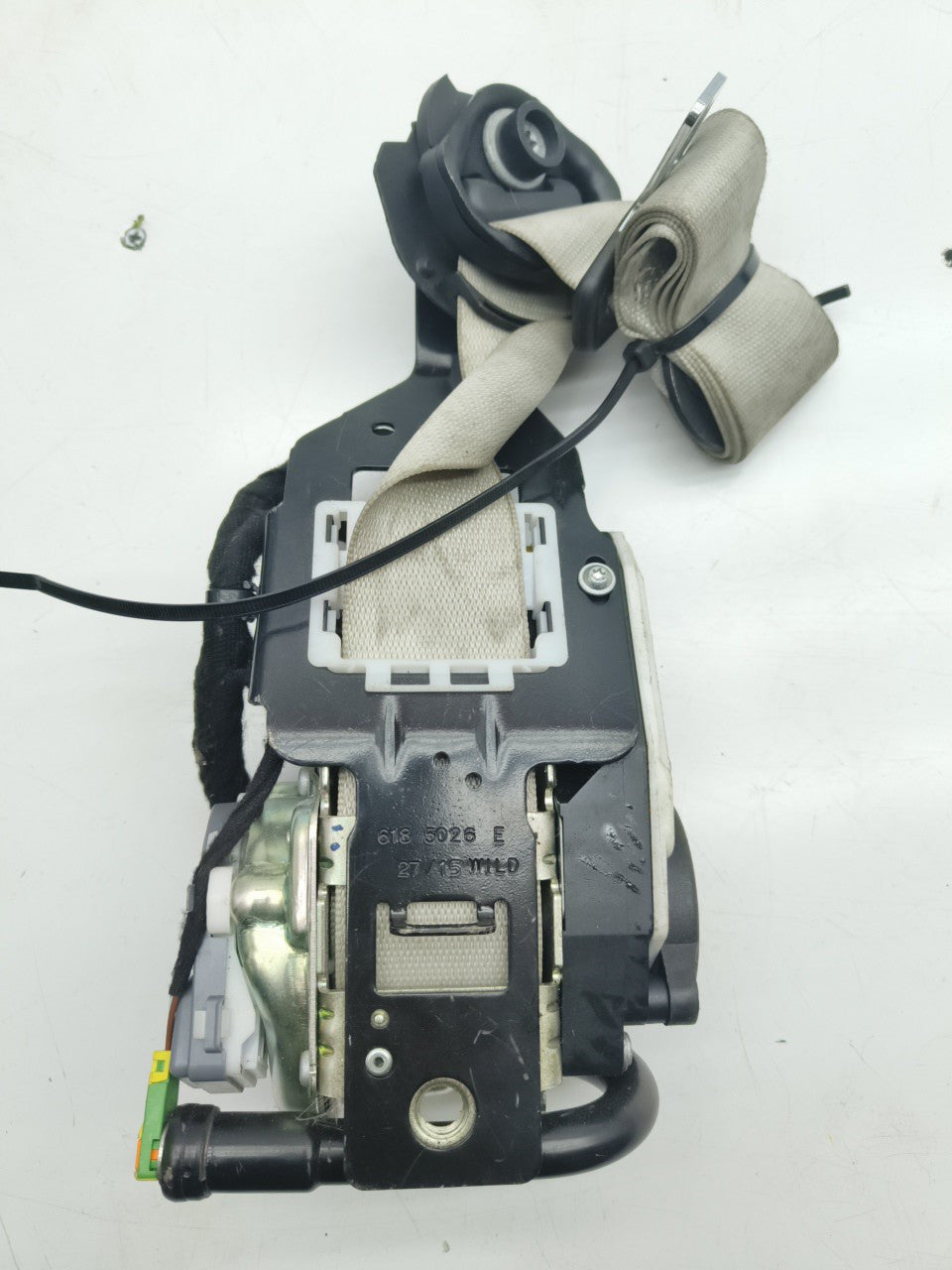 MERCEDES E CLASS W212  SEAT BELT FRONT LEFT PASSENGER SIDE A2128600786 FMS19 NSF