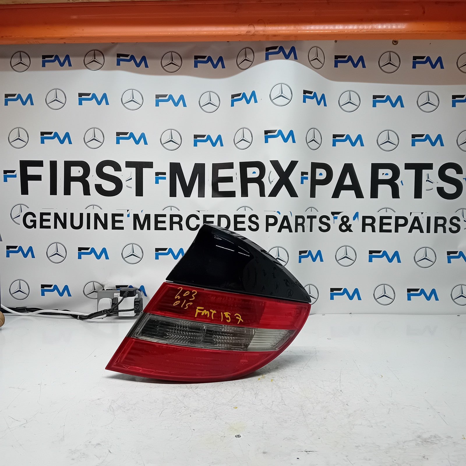 MERCEDES C-CLASS W203 2009 DRIVER OS REAR TAIL LIGHT A2038205264 FMT157