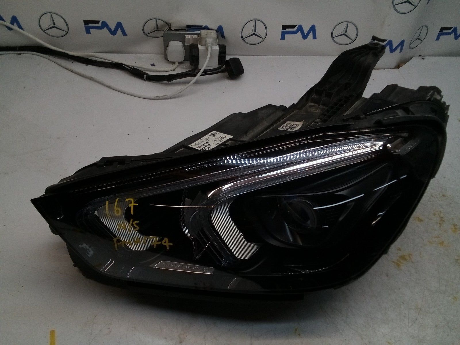 MERCEDES GLK X167 HEADLIGHT PASSENGER NS LEFT A1679060800 2019 FMH174