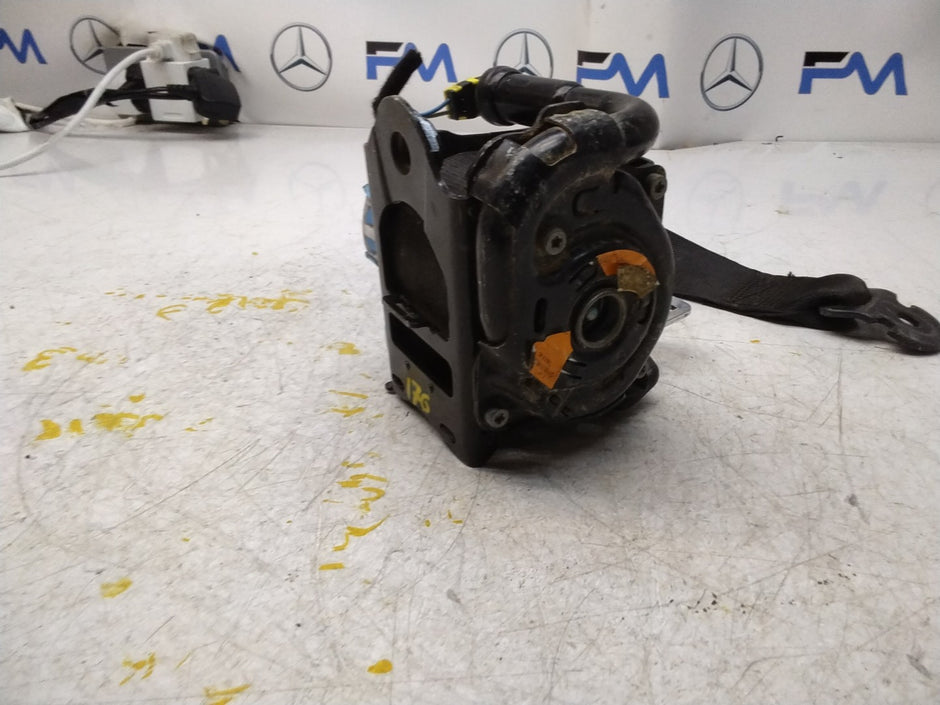 MERCEDES A CLASS W176 REAR L / R SIDE SEAT BELT A1768602385 FMS172 NSR OSR
