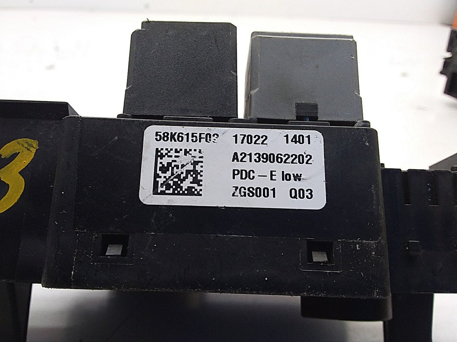 MERCEDES BENZ E-CLASS W213 FUSE BOX RELAY  A2139062202 FMF55