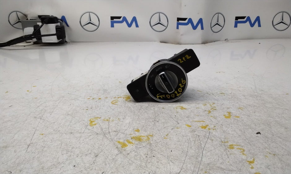 MERCEDES E-CLASS W212 HEADLIGHT CONTROL SWITCH 2014 A2129050551 FM001026