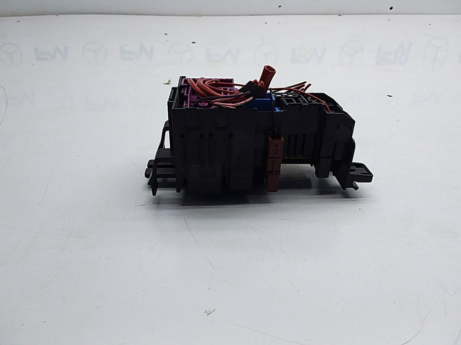 MERCEDES C CLASS FUSE RELAY BOX A2059067200 W205 2014-2021  FMF16