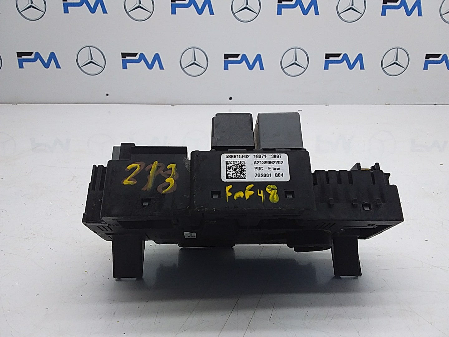 MERCEDES E CLASS FUSE RELAY BOX A2139062202 W213 2016 ONWARDS FMF48