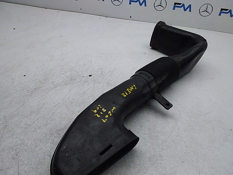 MERCEDES BENZ E-CLASS W212 AIR INTAKE TUBE A6510903437 FMI12