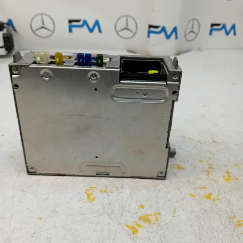 MERCEDES BENZ E-CLASS W213 2018 RADIO CD STEREO HEAD UNIT A2139006216 FM00810