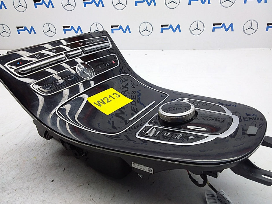 2016-2019 MERCEDES E CLASS W213 CENTRE  CONSOLE  A2139054603 FMK05