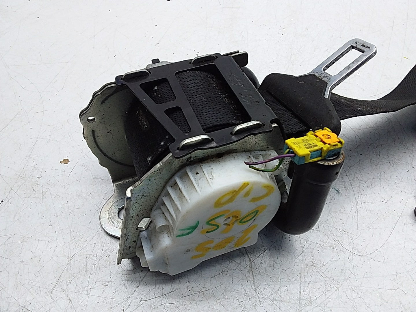 MERCEDES C-CLASS W205 SEAT BELT REAR RIGHT DRIVER SIDE A2058600685 FMS278 OSR