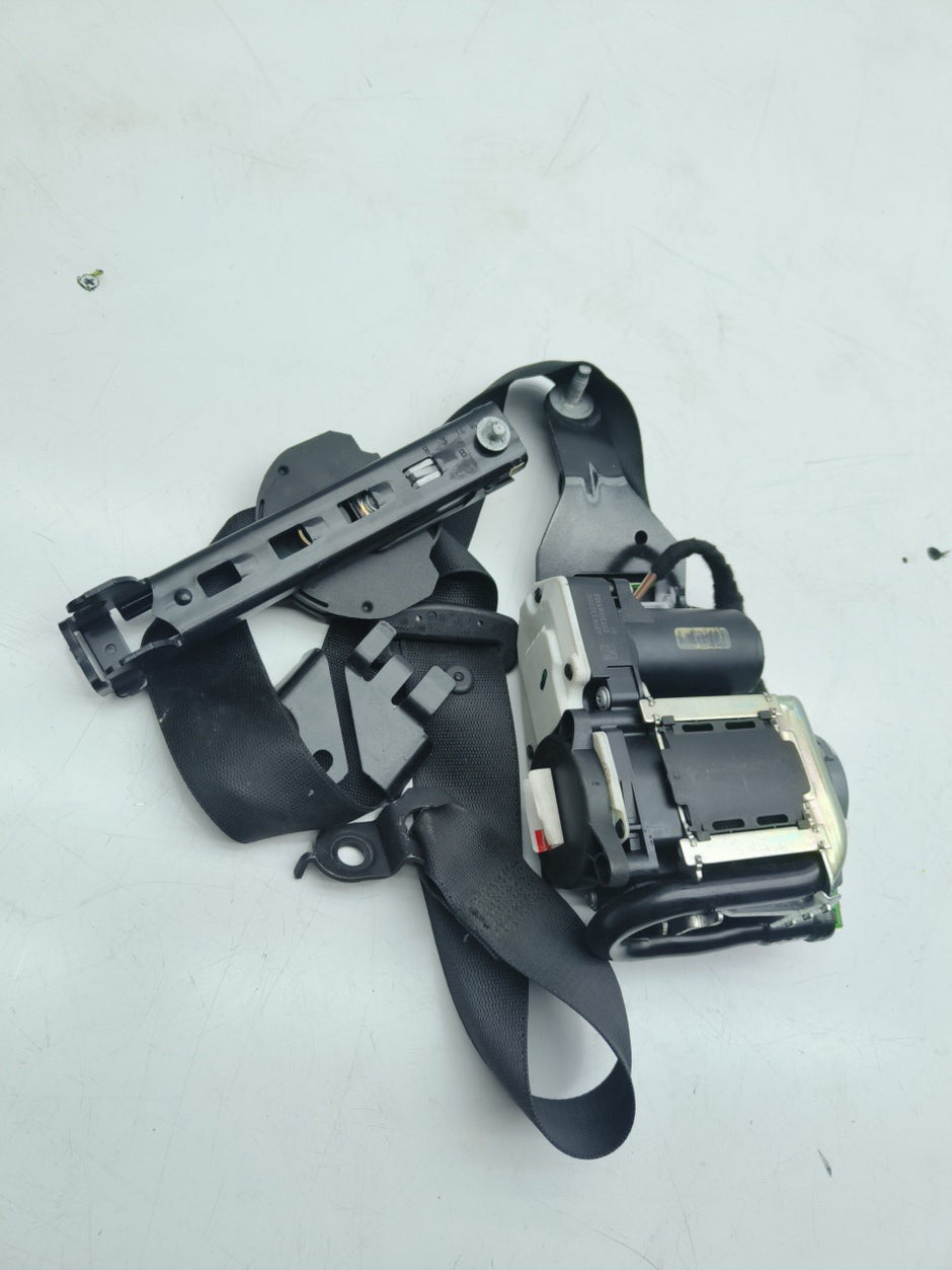 MERCEDES E CLASS W212  SEAT BELT FRONT LEFT PASSENGER SIDE A2128600786 FMS23 NSF