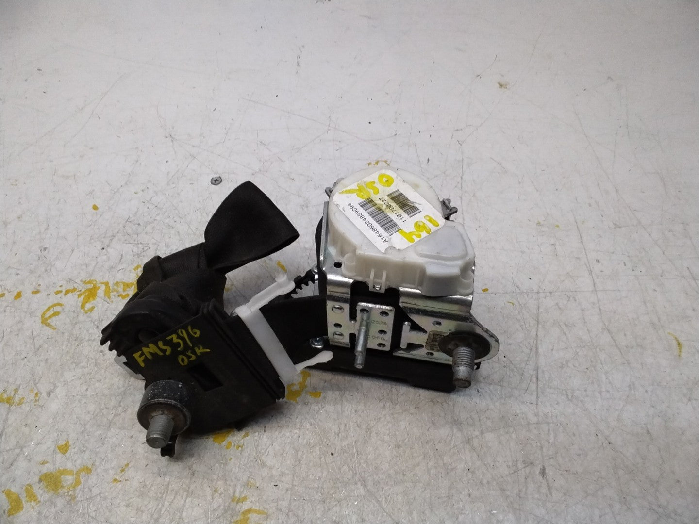 MERCEDES GL CLASS W164 REAR SEAT BELT RIGHT A2018680222 FMS396 OSR