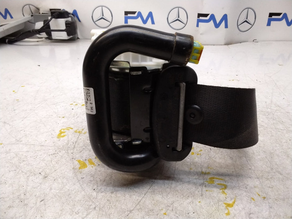MERCEDES C CLASS W206 SALOON REAR SEAT BELT RIGHT A2068604800 FMS422 OSR