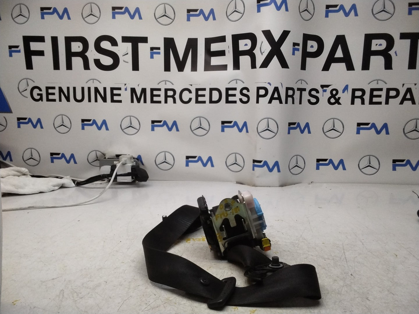 MERCEDES A CLASS SEAT BELT FRONT RIGHT A1768600285 W176 FMS181 OSF