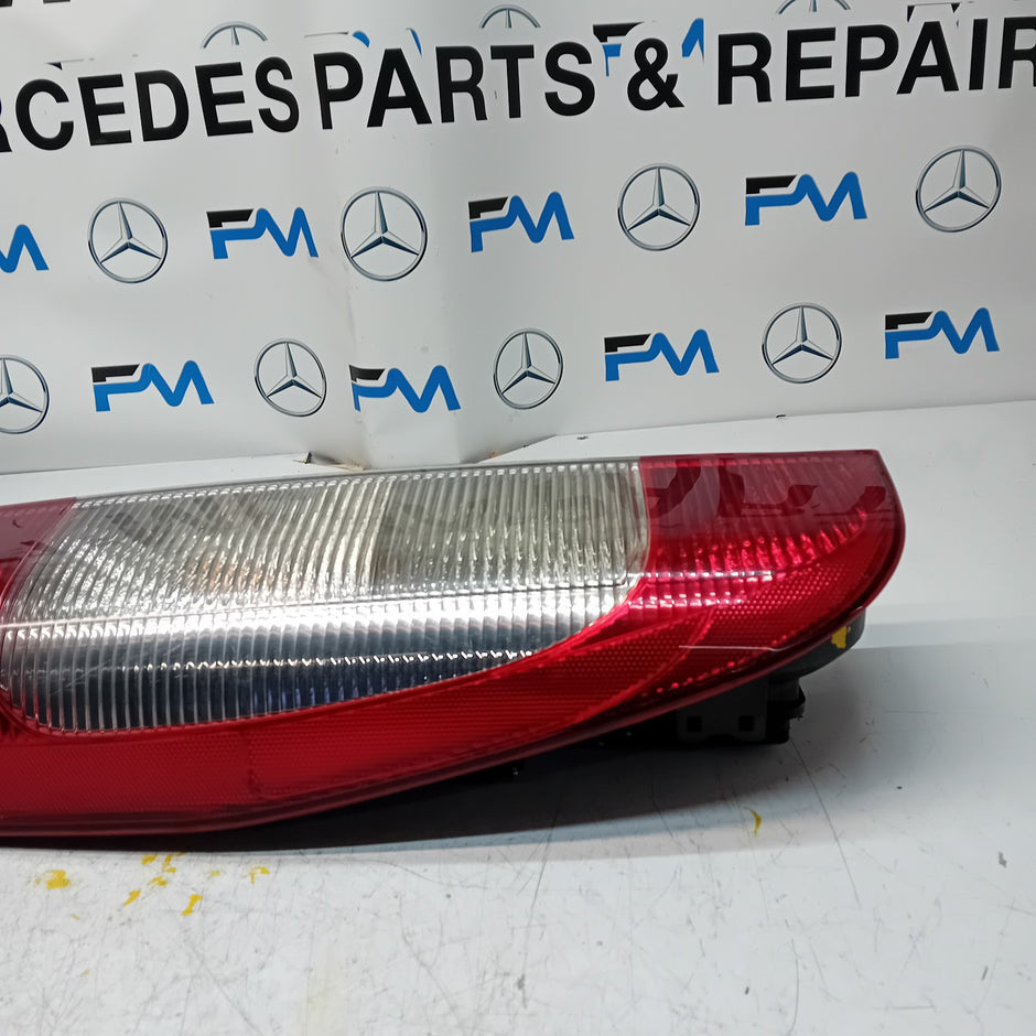 MERCEDES VITO W639 2004-14 PASSENGER NS OUTER REAR TAIL LIGHT 964678-00  FMT149