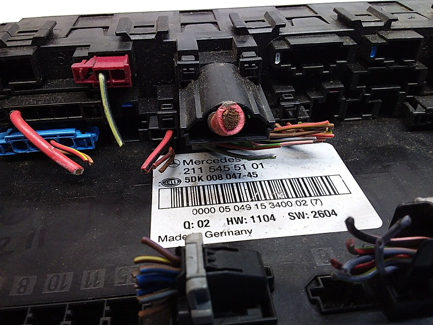 MERCEDES BENZ E-CLASS W211 FUSE  BOX 2003-2009 A2115455101 FMF120