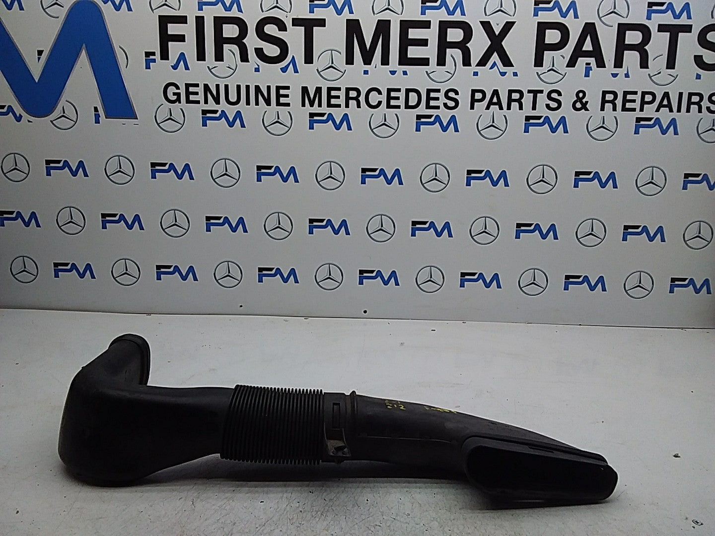 MERCEDES-BENZ E-CLASS A212 AIR INTAKE TUBE A6510903437 FMI03