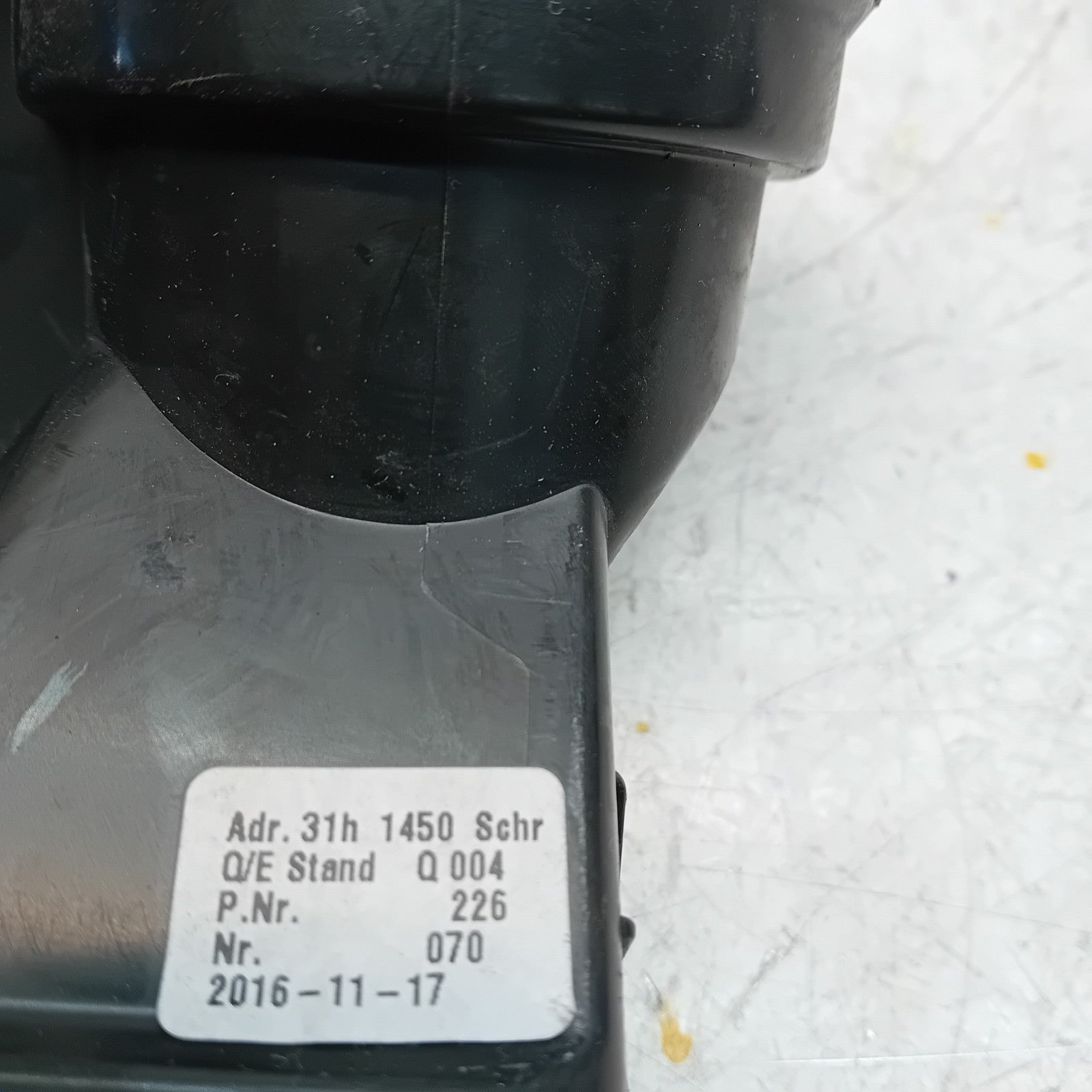 MERCEDES BENZ S CLASS AIR INTAKE TUBE A2228310345 FM00980