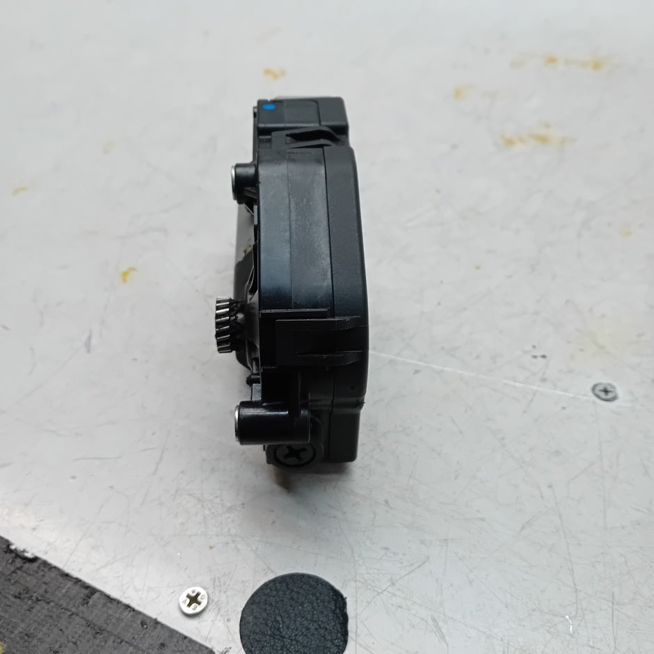 MERCEDES BENZ E-CLASS W212 PANO SUNROOF MOTOR  A2128200008 FM00937