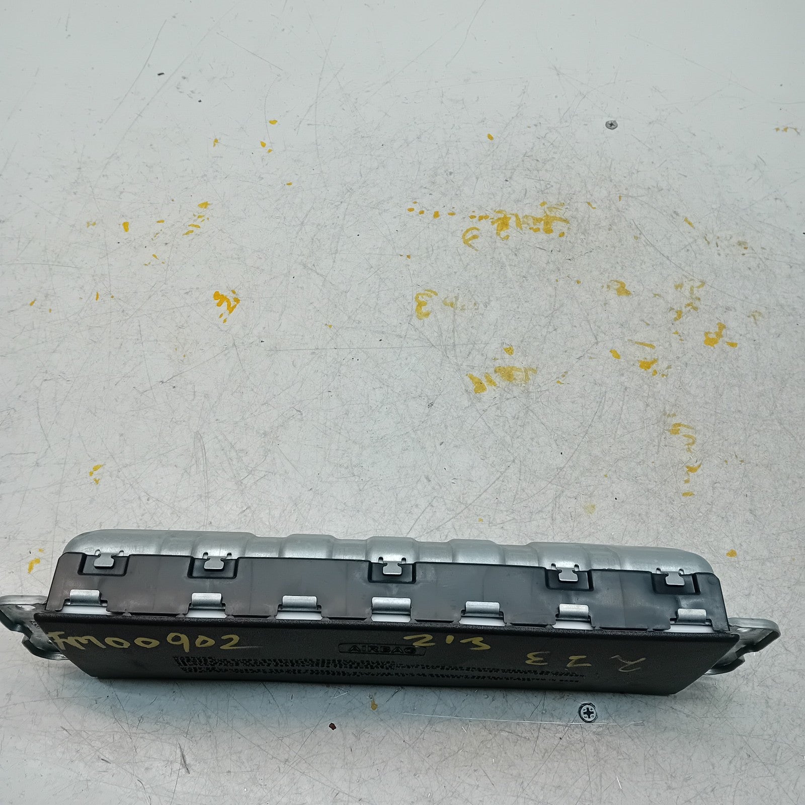 MERCEDES BENZ E-CLASS W213 DRIVER SIDE KNEE O/S/F AIRBAG A2138600302 FM00902