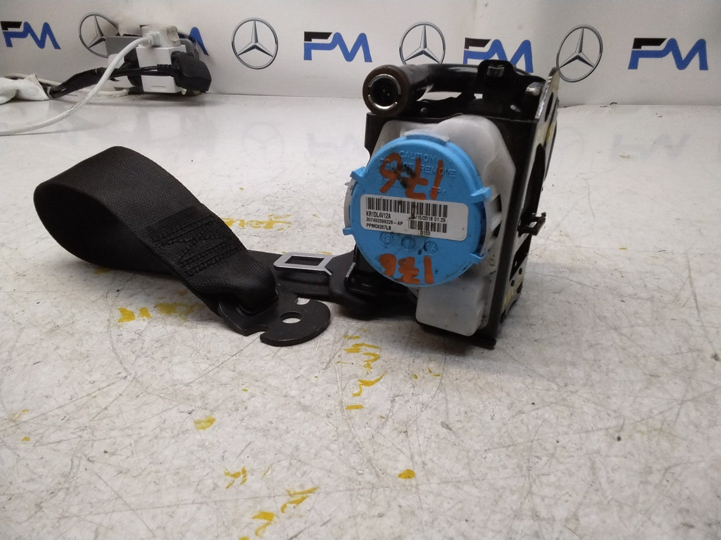 MERCEDES A CLASS W176 REAR L / R SIDE SEAT BELT A1768602385 FMS167 NSR OSR