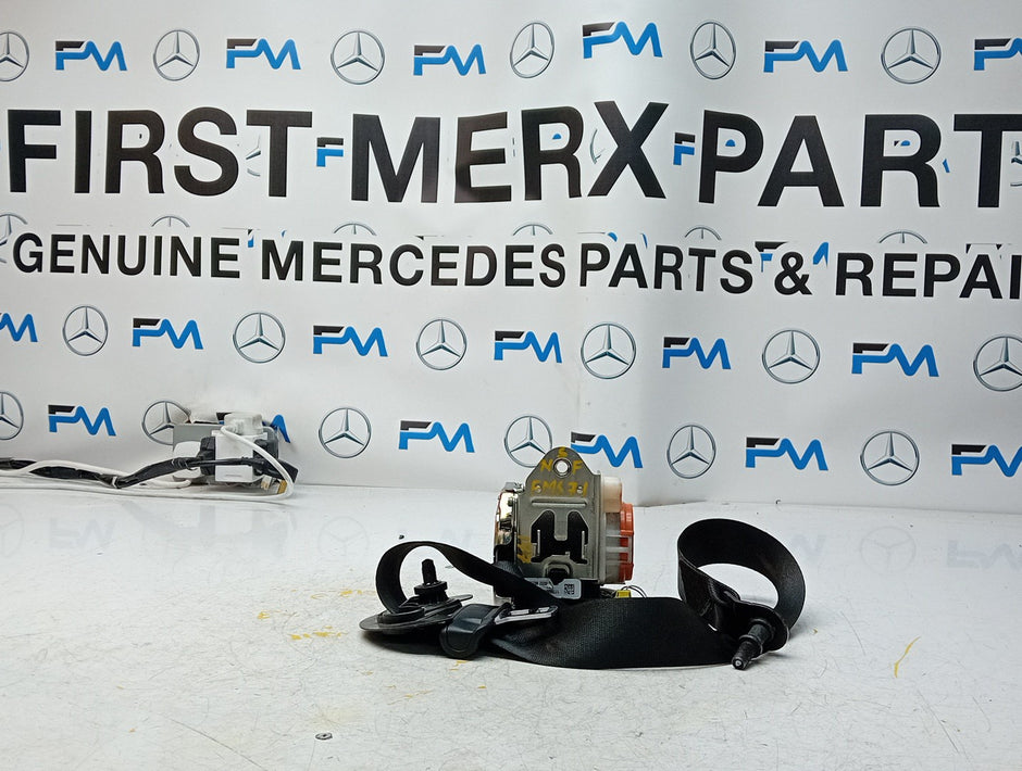 MERCEDES A CLASS  FRONT LEFT SEAT BELT WITH PRETENSIONER A1778600700 FMS71 NSF