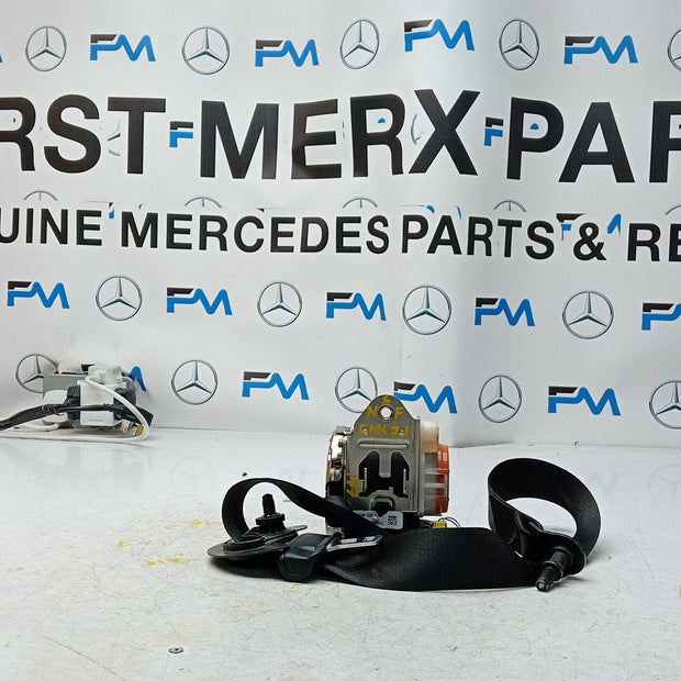 MERCEDES A CLASS  FRONT LEFT SEAT BELT WITH PRETENSIONER A1778600700 FMS71 NSF