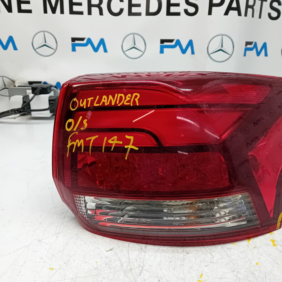 MITSUBISHI OUTLANDER MK3 2015-19 DRIVER SIDE OS OUTER REAR TAIL LIGHT FMT147