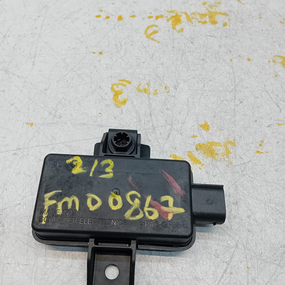MERCEDES E-CLASS W213 TYRE PRESSURE MONITORING SENSOR A0009008709 FM00867