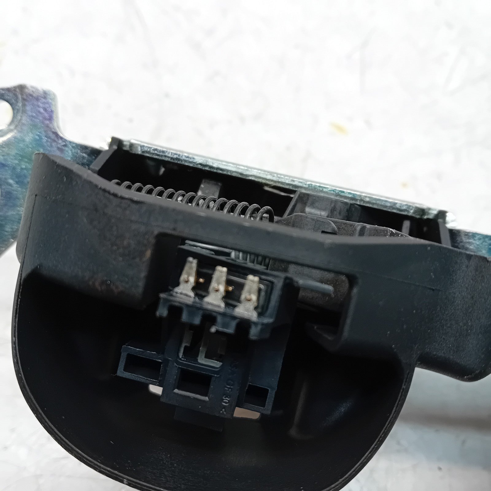 GENUINE MERCEDES BENZ C-CLASS W205 TRUNK LID LOCK LATCH FM00912