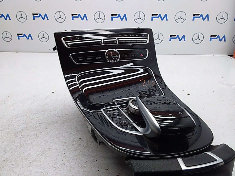 2016-2019 MERCEDES E CLASS W213 CENTRE  CONSOLE  A2138100815 FMK10