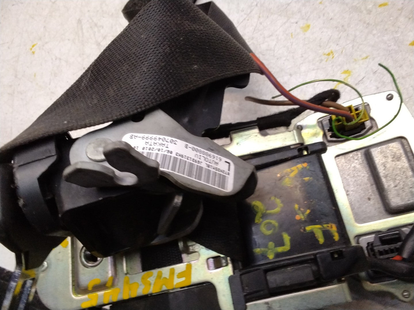 MERCEDES E CLASS W207 SEAT BELT FRONT LEFT PASSENGER A2078604185 FMS445 NSF