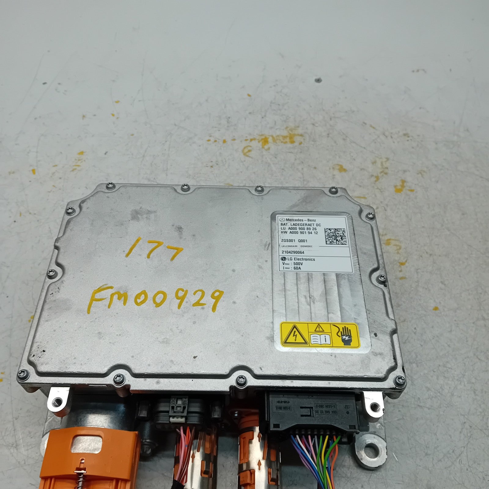 MERCEDES A CLASS W177 BATTERY CHARGER MODULE  A0009008926 A0009019412 FM00929