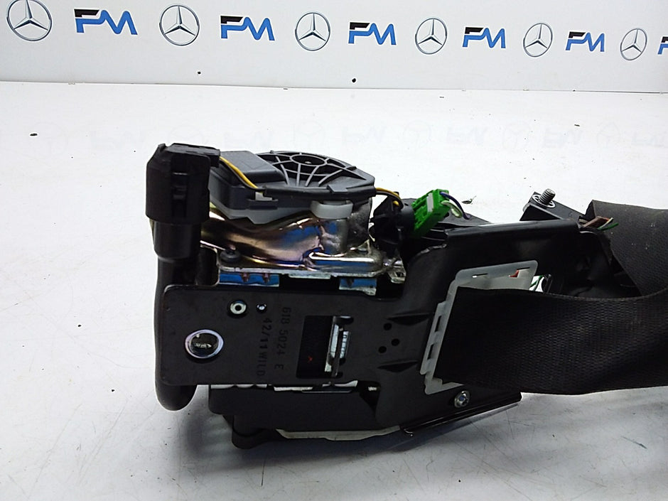 MERCEDES C-CLASS W204 SEAT BELT FRONT LEFT PASSENGER SIDE A2048602385 FMS218 NSF