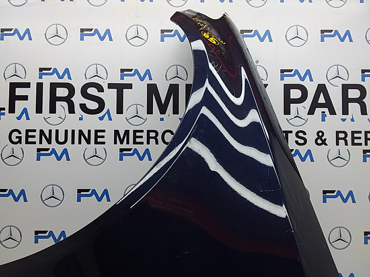 MERCEDES  C-CLASS W205 NS LEFT PASSENGER SIDEWINGS A2058810148 FMW05 (DAMAGED)