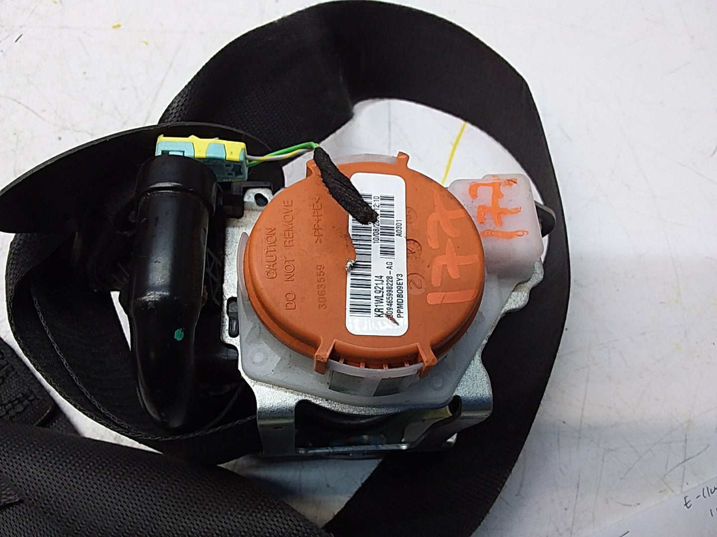 MERCEDES A CLASS  FRONT RIGHT SEAT BELT WITH PRETENSIONER A1778600800 FMS48 OSF