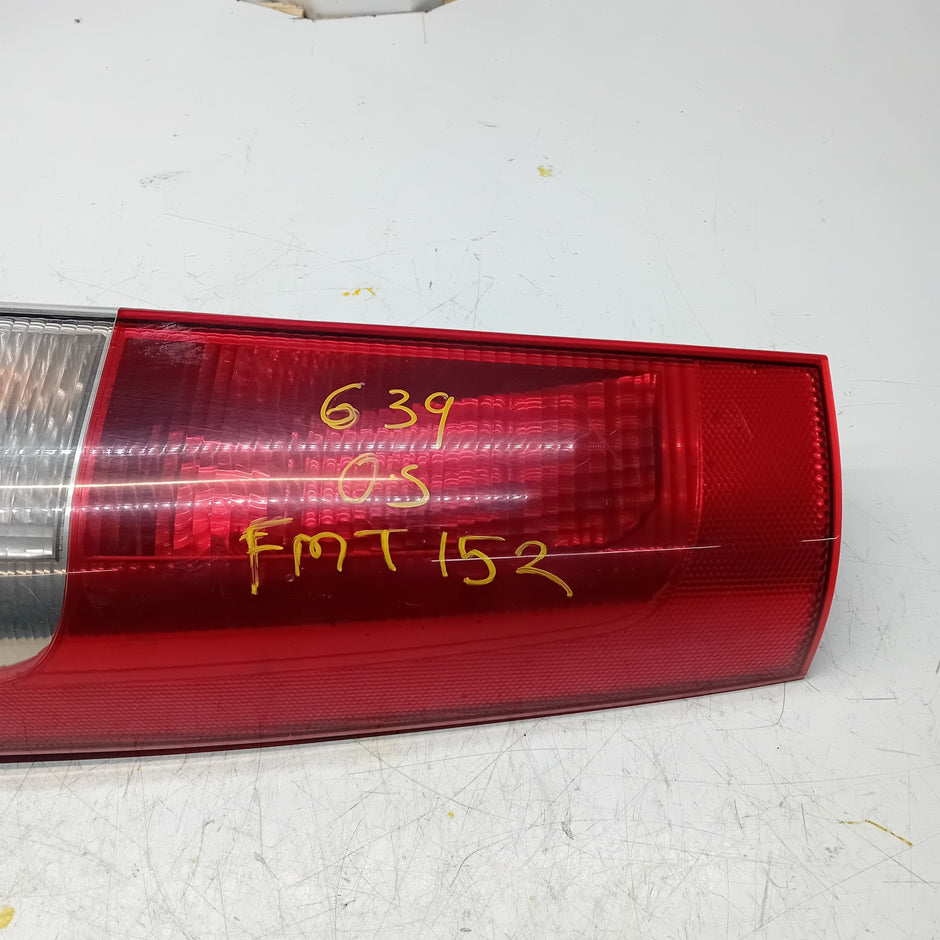 MERCEDES VITO W639 2004-14 DRIVER OS OUTER REAR TAIL LIGHT 964678-01 FMT152