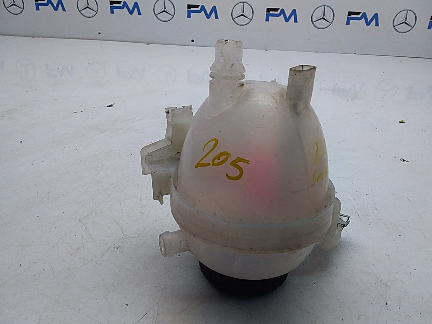 MERCEDES BENZ S-CLASS W222 COOLANT EXPANSION TANK 2014ONWARDS A2225000549 FMC110