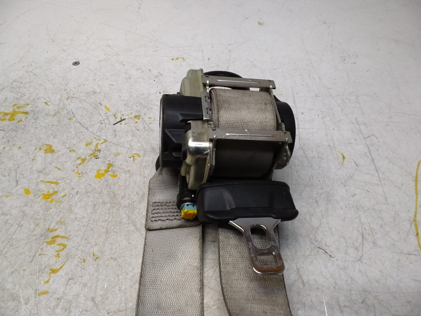 MERCEDES-BENZ C COUPE C205 W205  FRONT LEFT SEATBELT A2058601501 FMS309 NSF 