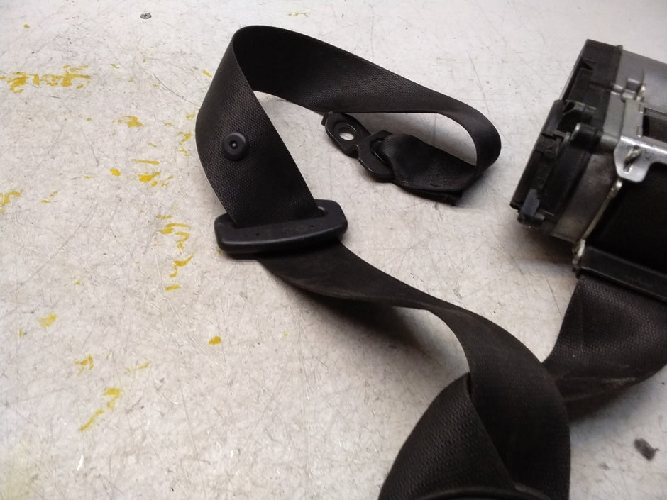 MERCEDES BENZ ML W164 SEAT BELT FRONT RIGHT DRIVER SIDE A2518603885 FMS464 OSF