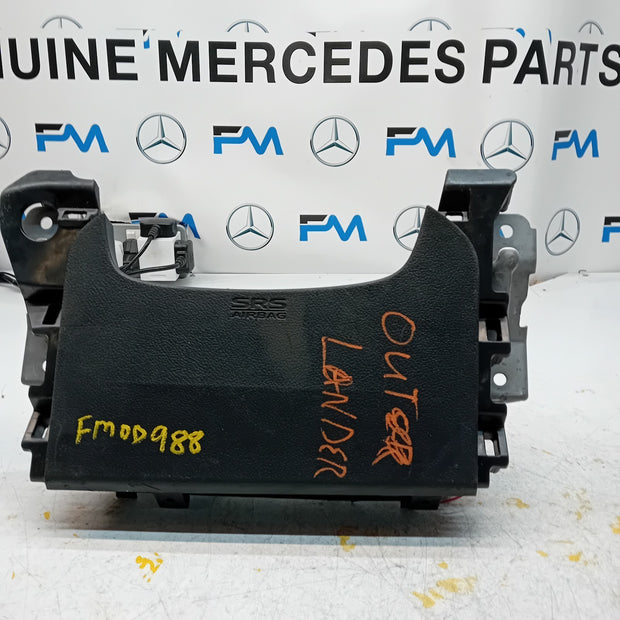 MITSUBISHI OUTLANDER MK3 KNEE AIR SRS BAG RIGHT DRIVER SIDE 7030A-31754 FM00988