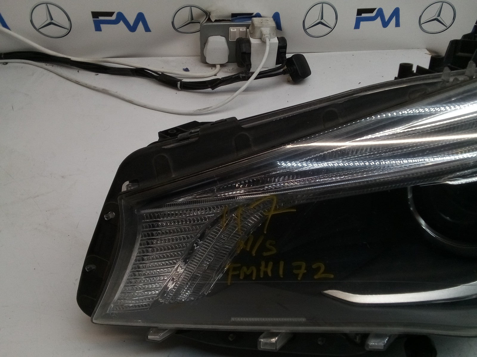 MERCEDES CLA W117 HEADLIGHT PASSENGER NS LEFT A1179065300 2015 FMH172