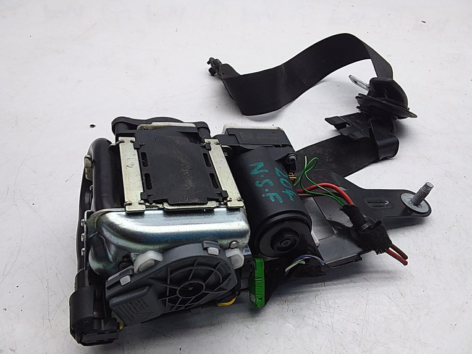 MERCEDES C-CLASS W204 SEAT BELT FRONT LEFT PASSENGER SIDE A2048680022 FMS201 NSF