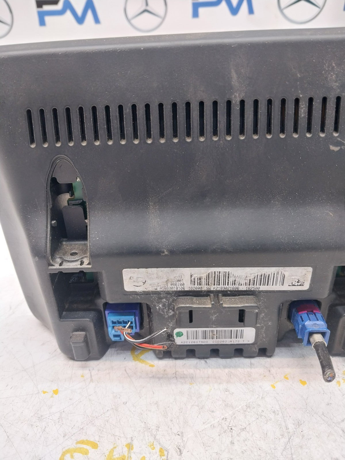 MERCEDES ML/M-CLASS W166 DISPLAY SCREEN A1669007814 2015 FM00721