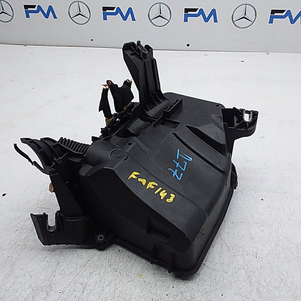 Mercedes A-CLASS  W177 Fuse Relay Junction Box A1775406332 FMF143