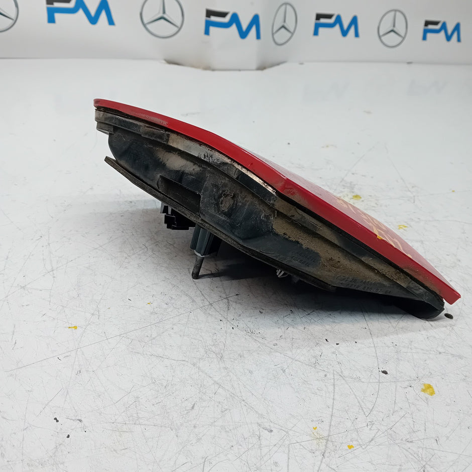 MERCEDES E-CLASS W212 DRIVER SIDE OS REAR TAIL LIGHT A2129060358 2012 FMT125